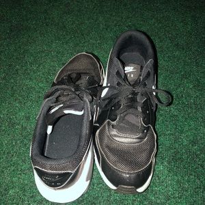 Big kids Nike air max size 6.5
